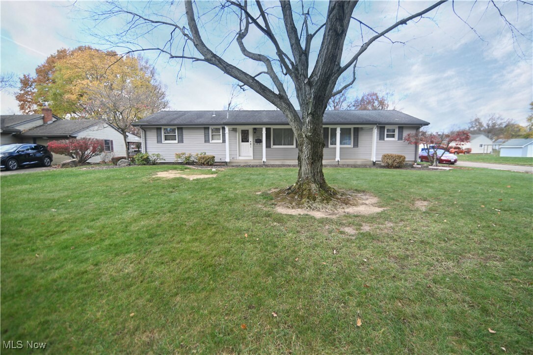 Property Photo:  1702 Lancaster Drive  OH 44511 