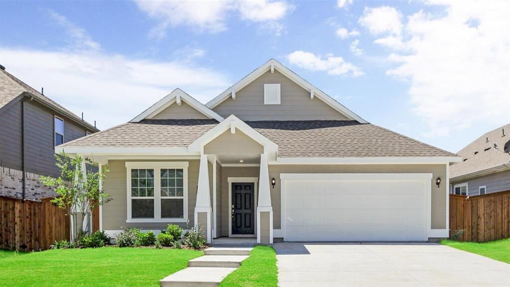 Property Photo: 5017 Duck Cove Circle TX 75189