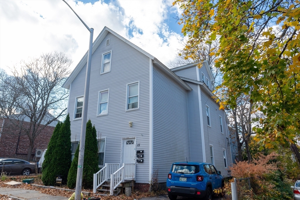 Property Photo:  15 Wachusett St  MA 01609 