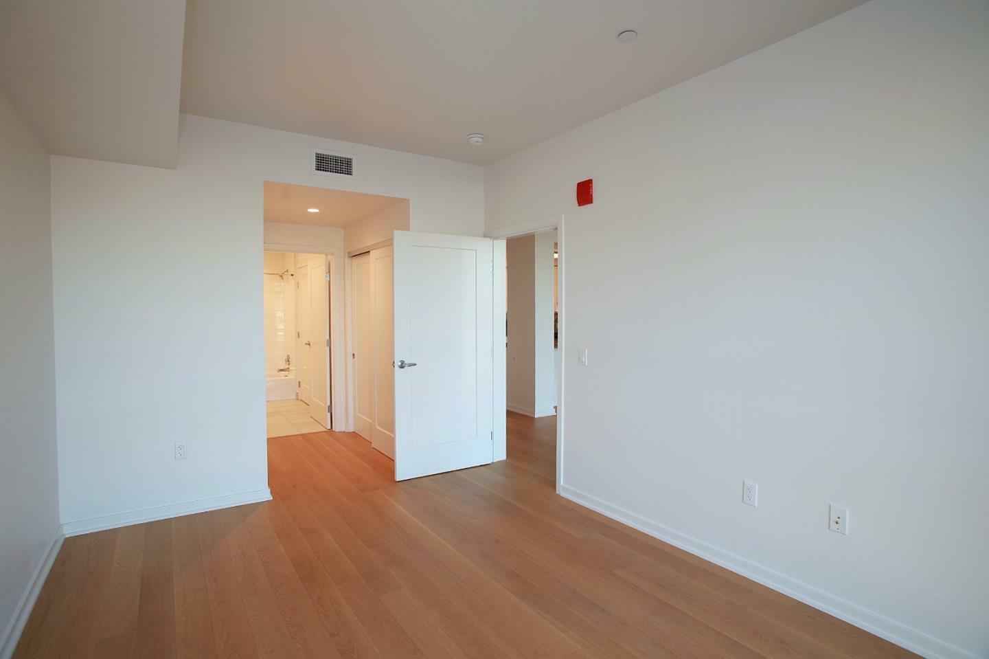 Property Photo:  200 Linden Avenue 602  CA 94080 