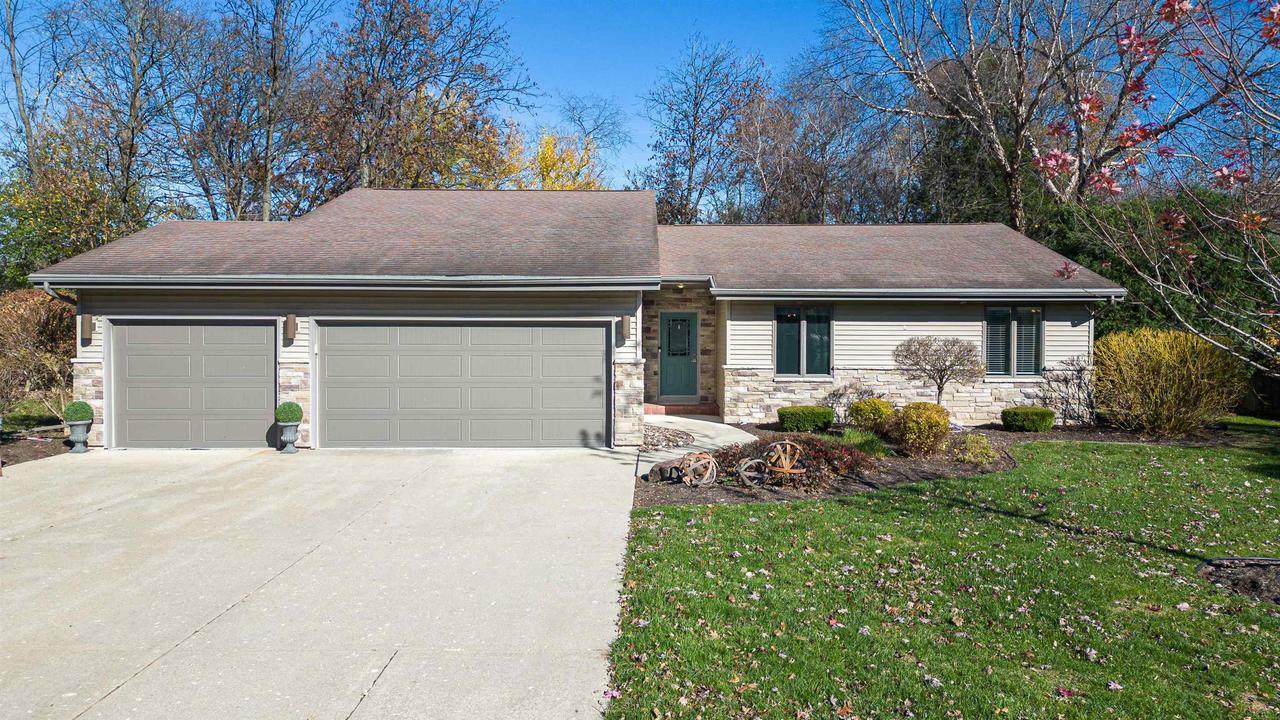 2921 Candlewood Drive  Janesville WI 53546 photo