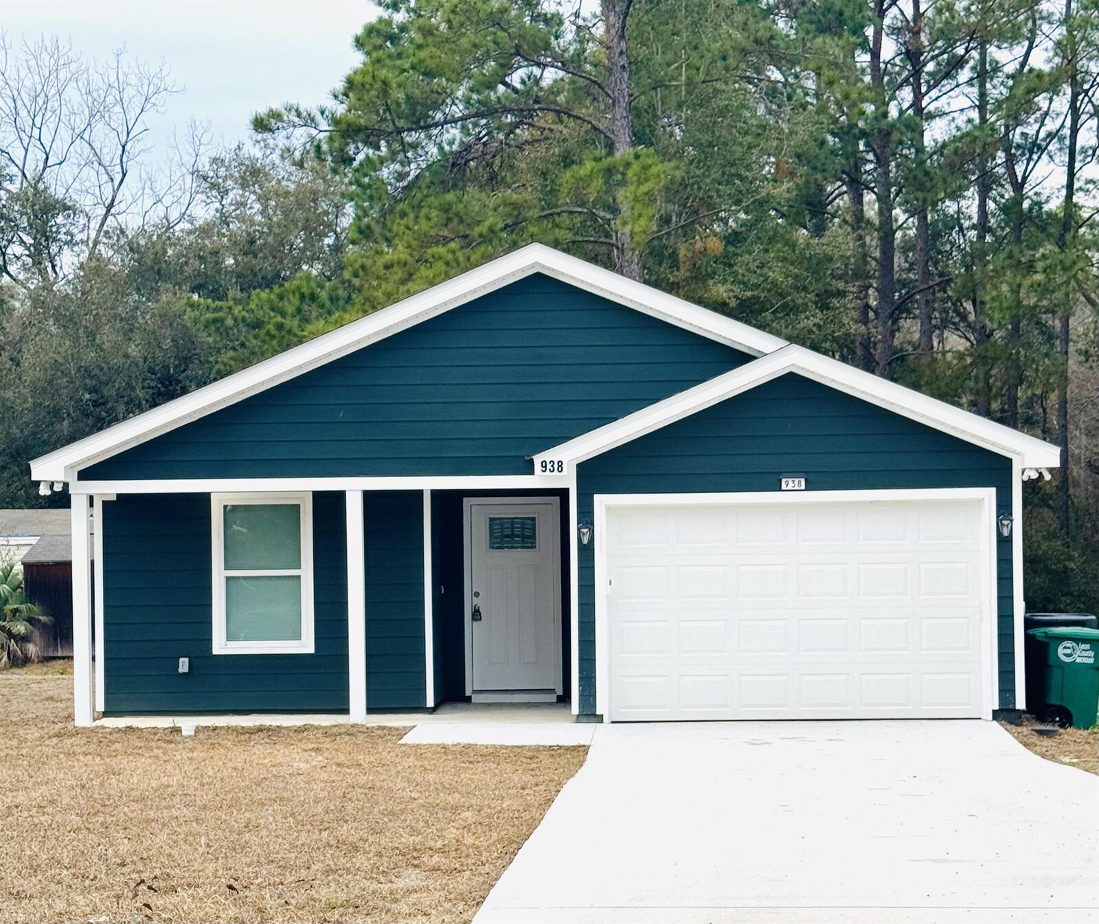 Property Photo:  938 Cap Tram Road  FL 32317 