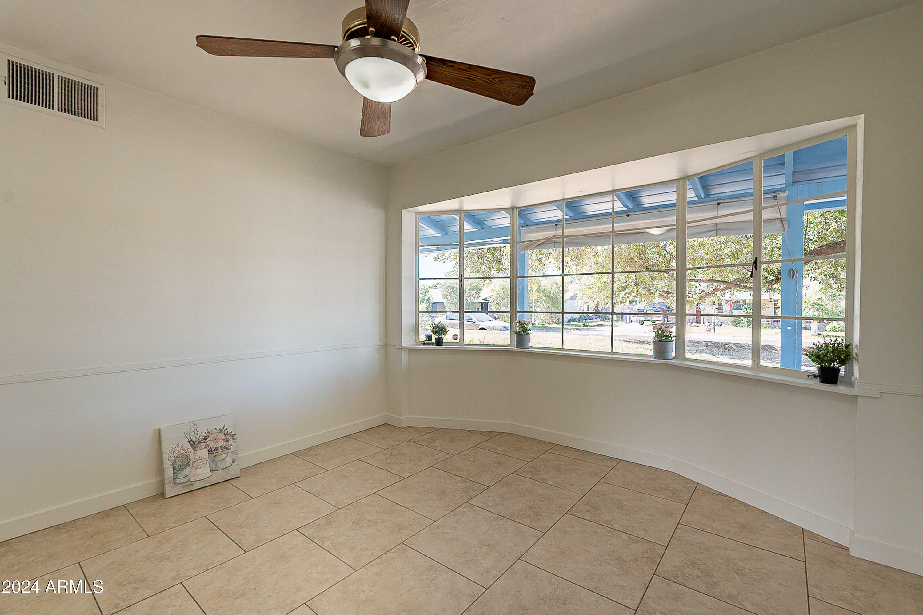 Property Photo:  6841 N 15th Place  AZ 85014 