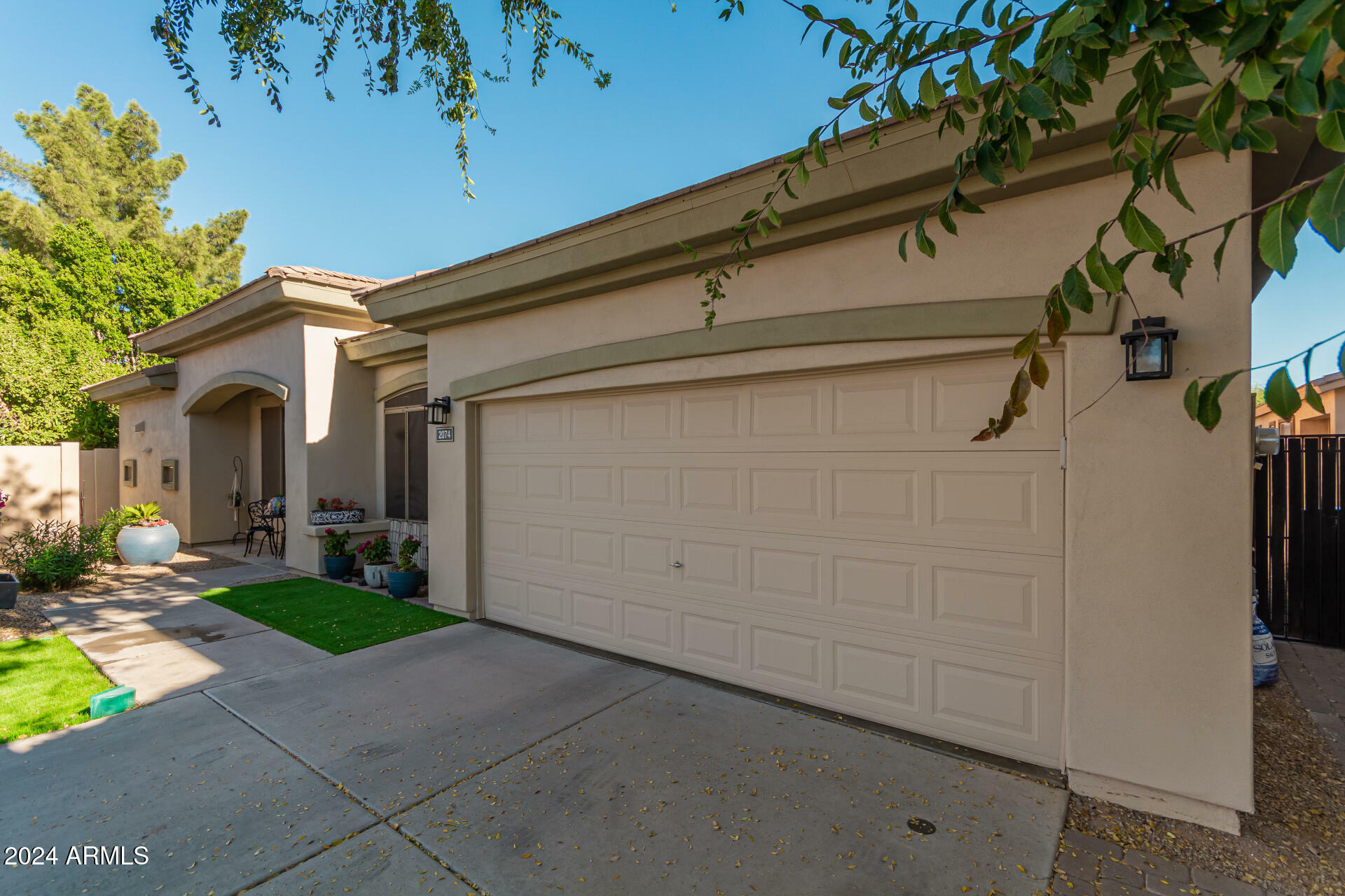 Property Photo:  2074 W Olive Way  AZ 85248 