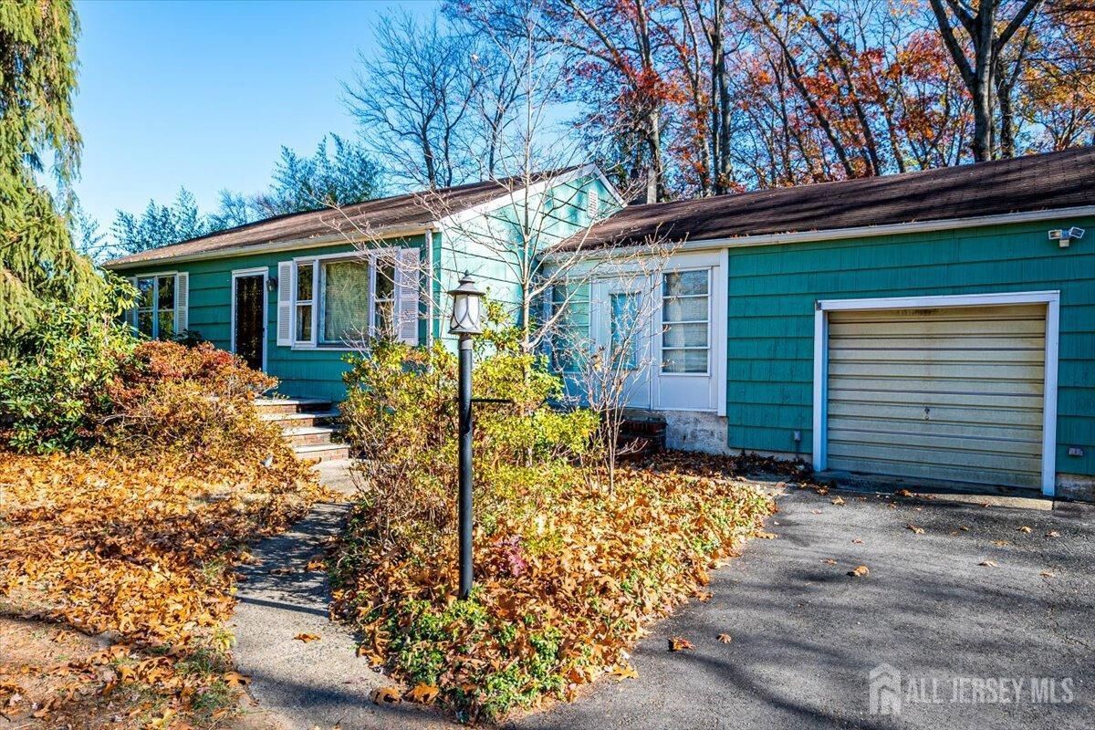 Property Photo:  290 Fresh Ponds Road  NJ 08902 