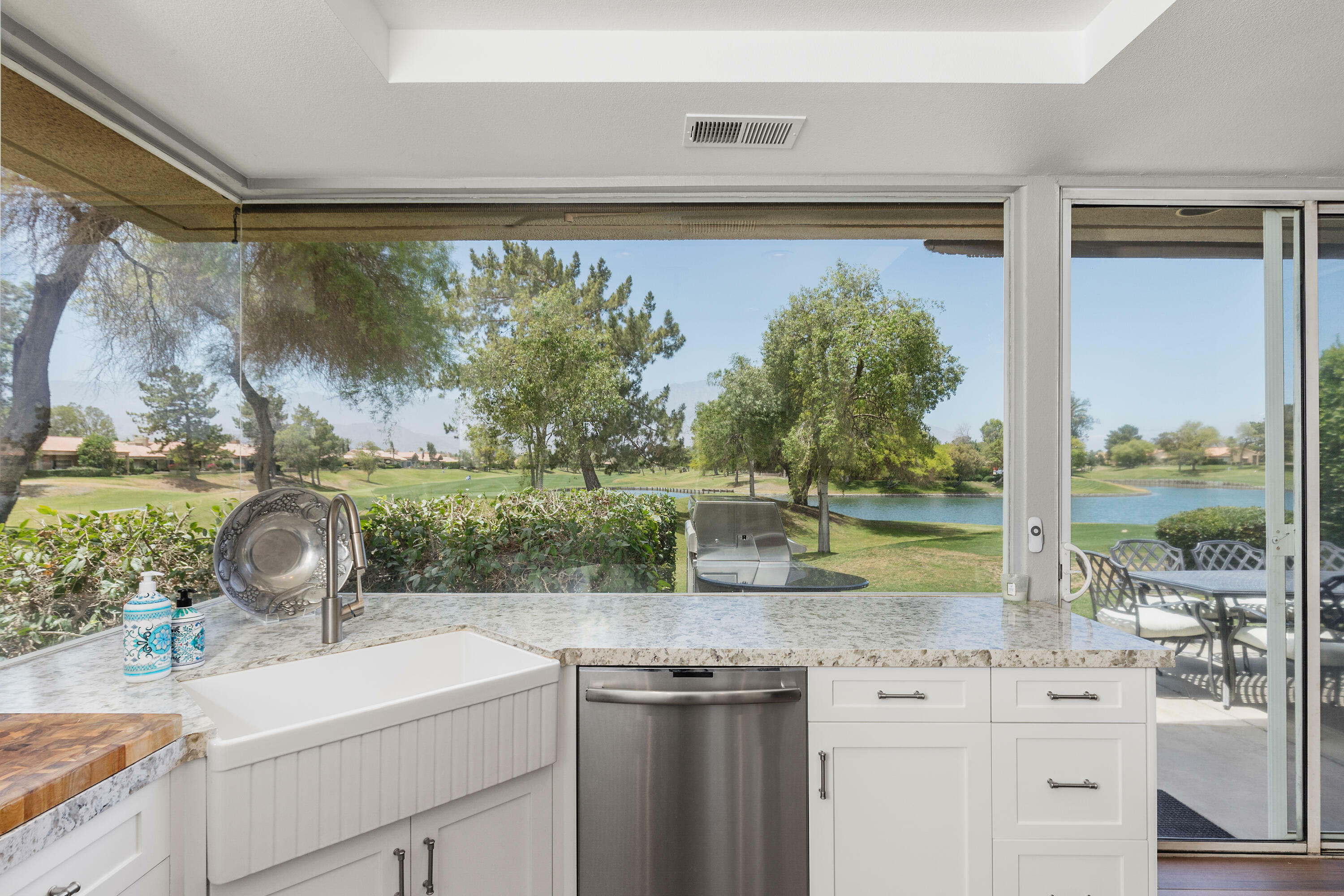 Property Photo: 27 Oak Tree Drive CA 92270