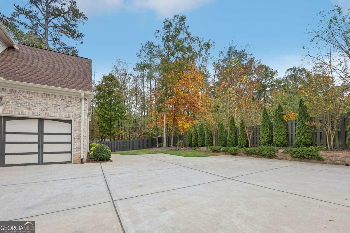 Property Photo:  11275 Houze Road  GA 30076 