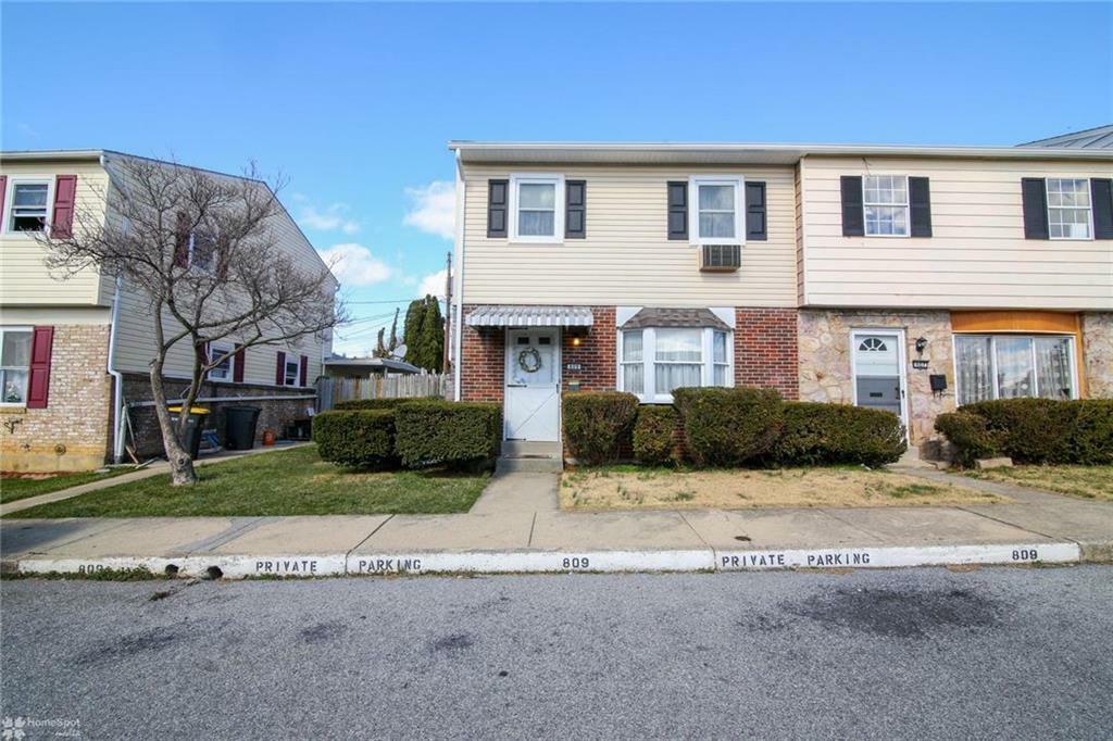 Property Photo:  809 Fernhill Lane  PA 18052 