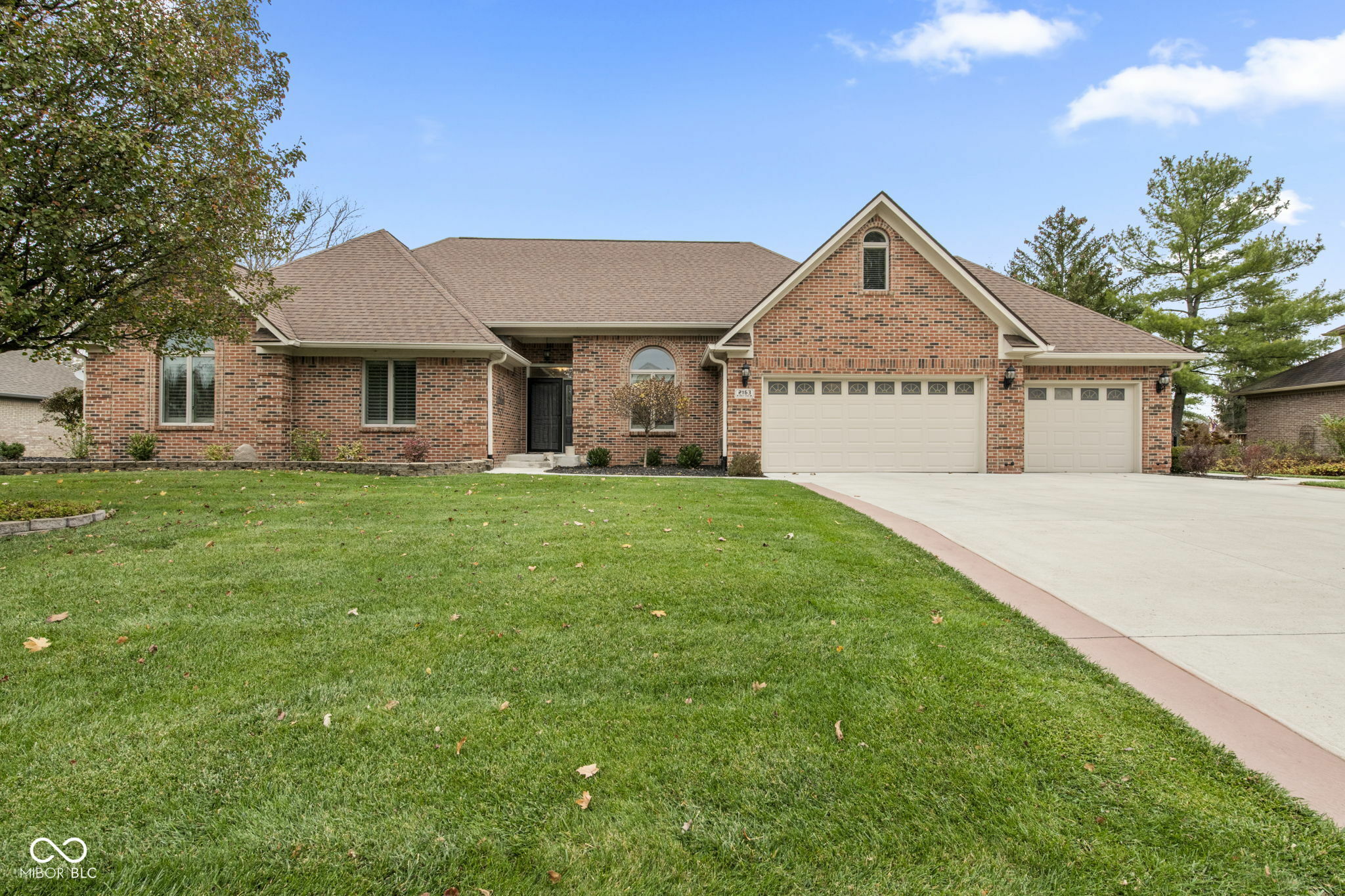 Property Photo:  2163 Scarlet Oak Drive  IN 46123 