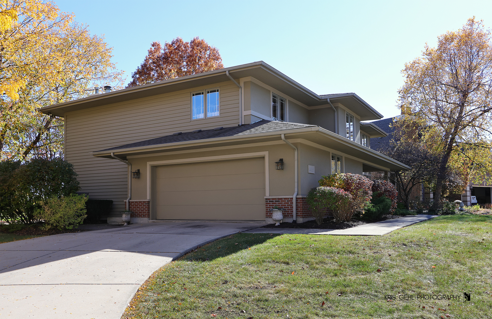 Property Photo:  1055 Courtland Place  IL 60502 