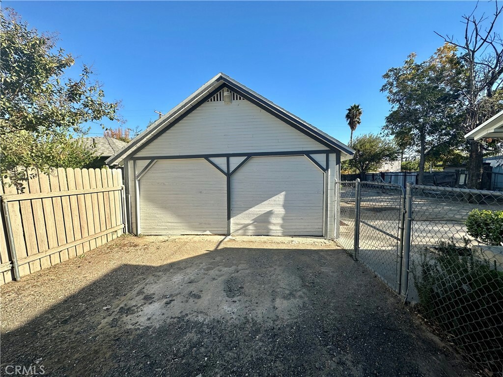 Property Photo:  3944 Rubidoux Boulevard  CA 92509 