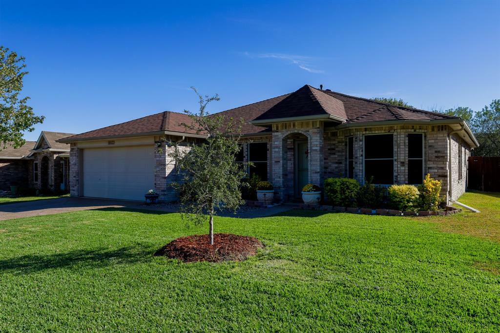 Property Photo:  1012 Bainbridge Lane  TX 75126 