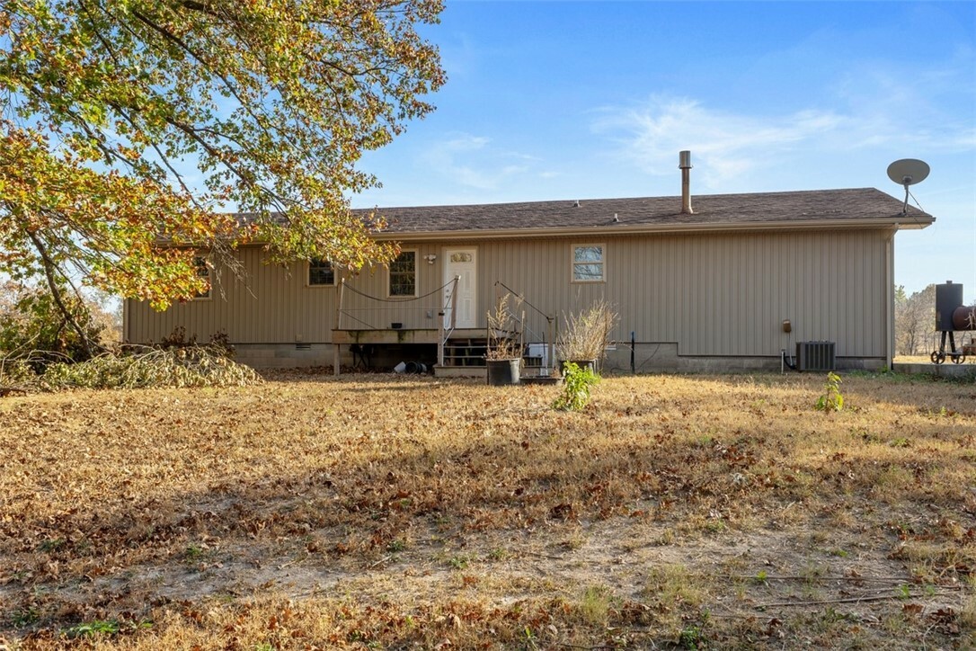 Property Photo:  242 Pelican Lane  AR 72638 