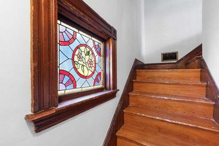 Property Photo:  17 Willow Avenue 2  MA 02143 