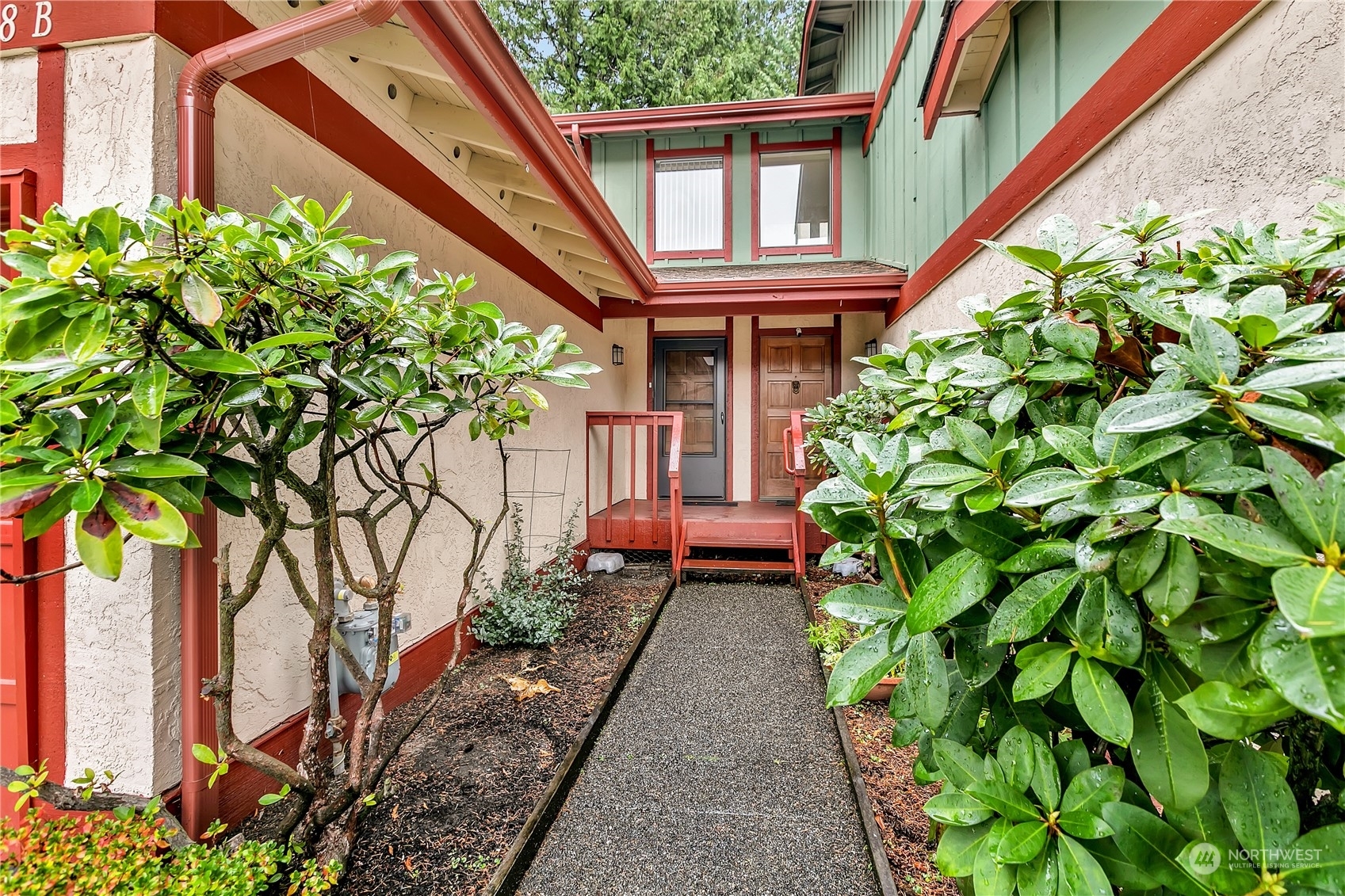 Property Photo: 31718 48th Lane SW B WA 98023