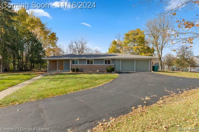 Property Photo:  446 Linden Court  MI 48176 