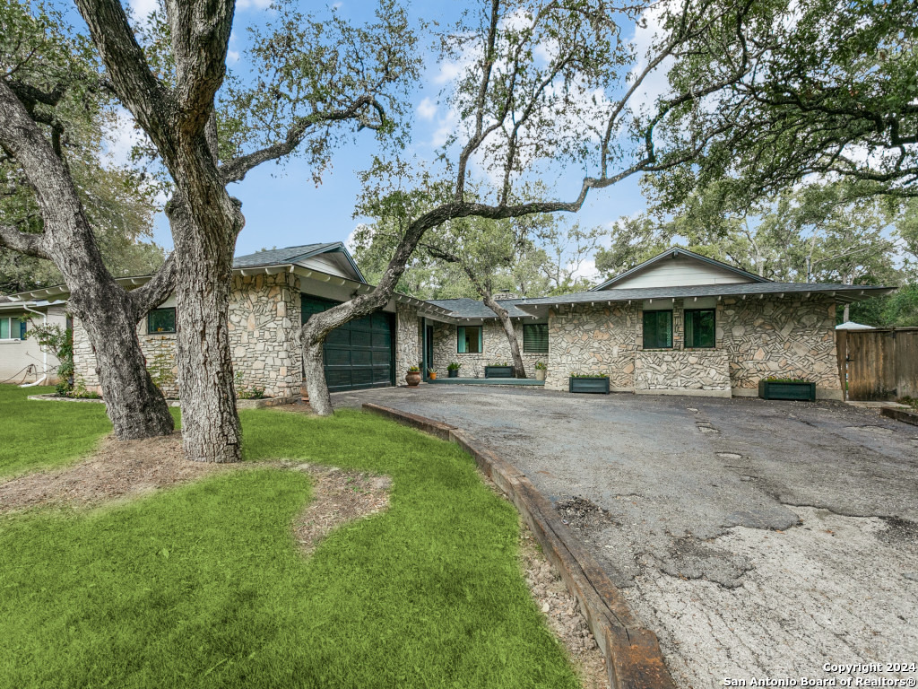 Property Photo:  429 Skyforest Dr  TX 78232 