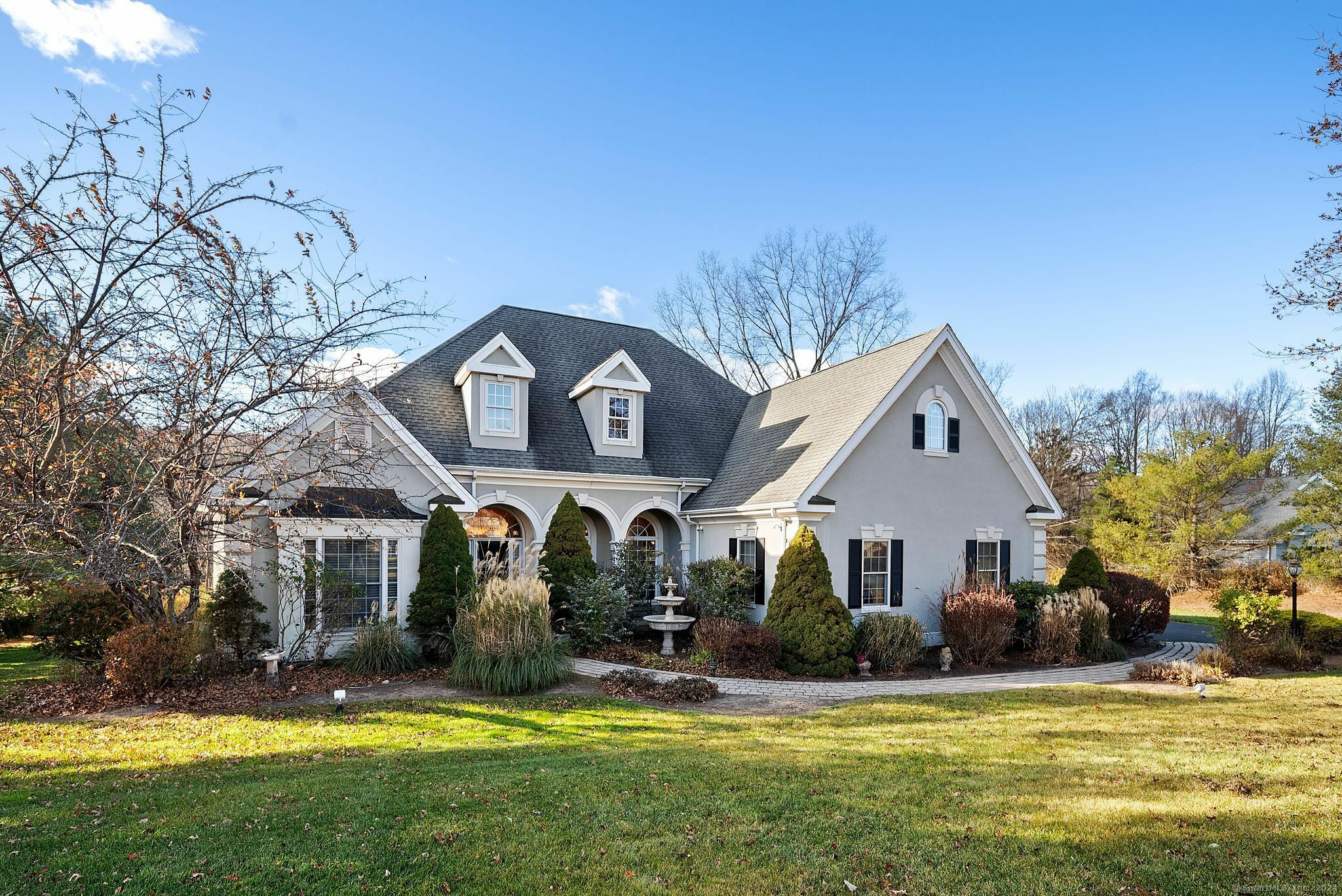 Property Photo: 7 South Ridge Drive CT 06002