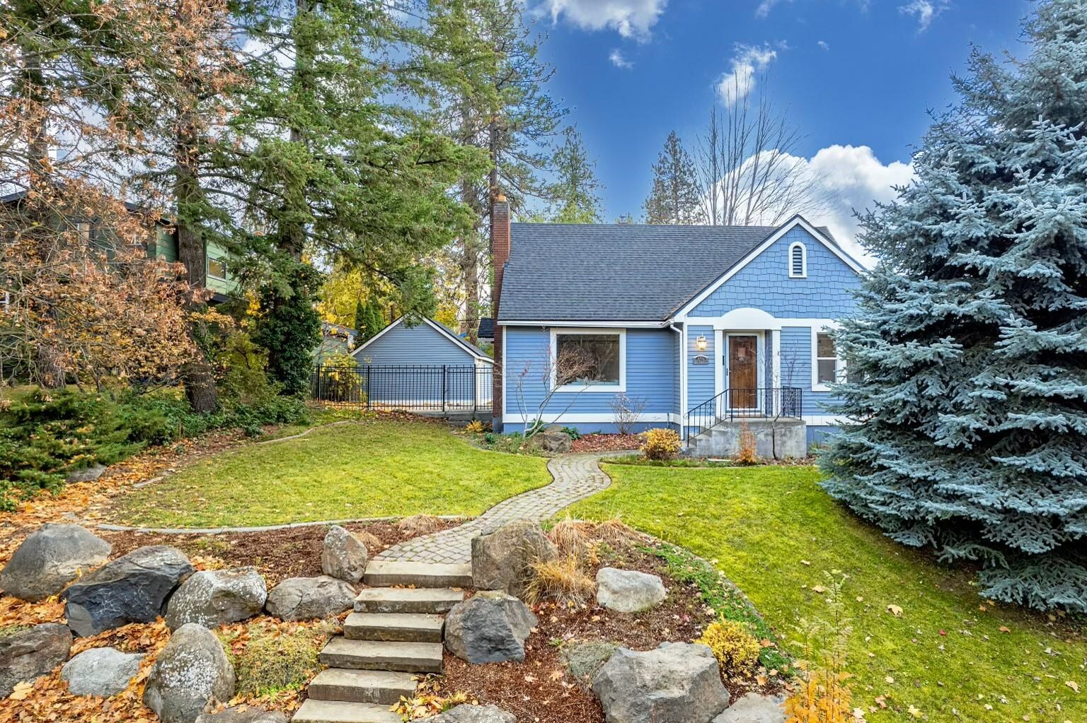 Property Photo:  411 W 21st Ave  WA 99203 