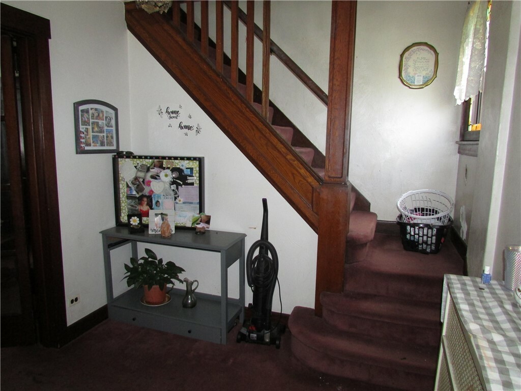 Property Photo:  131 Hillson Ave  PA 15227 