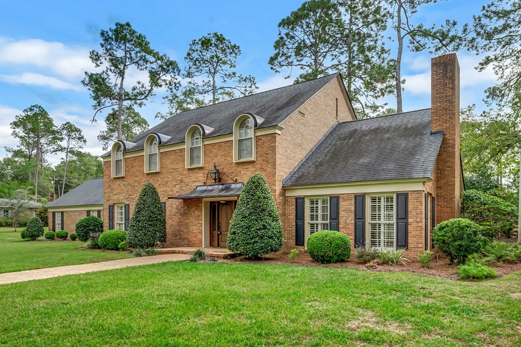 Property Photo:  408 Pinecrest Dr  GA 31707 