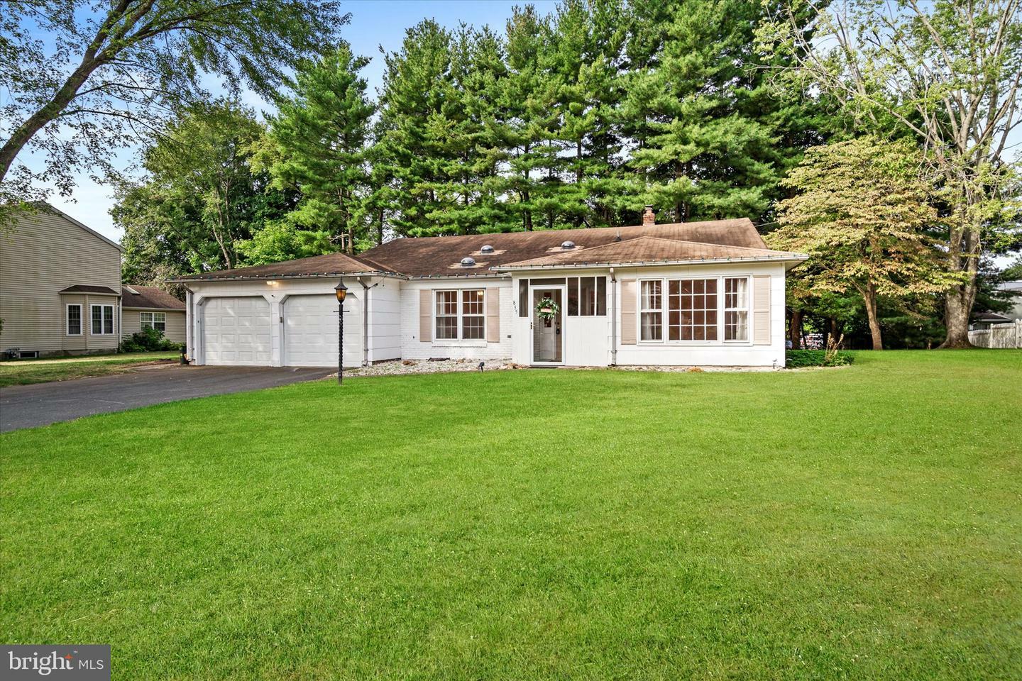 Property Photo:  835 Hughes Drive  NJ 08690 