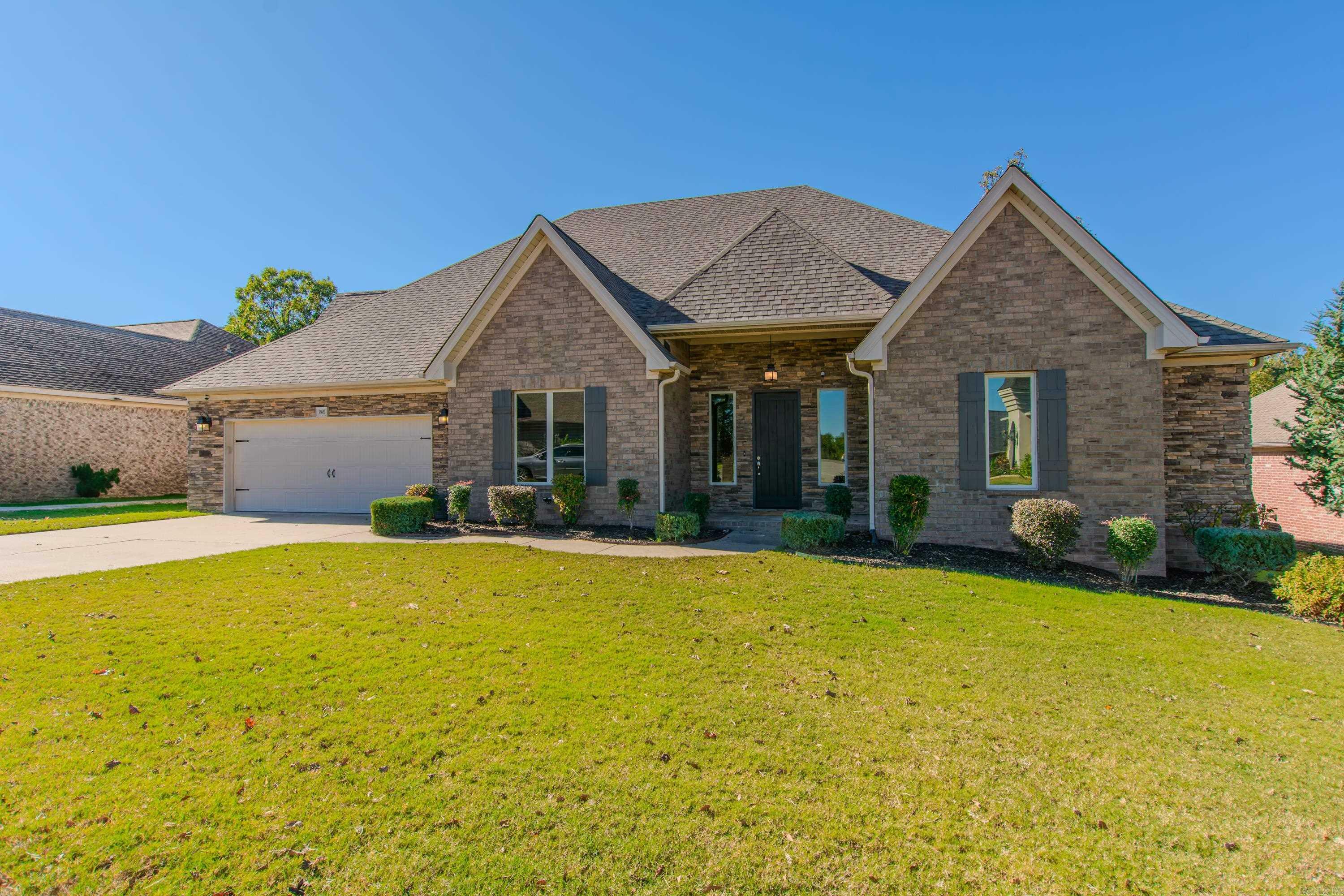 Property Photo:  3901 Commonwealth Drive  AR 72022 