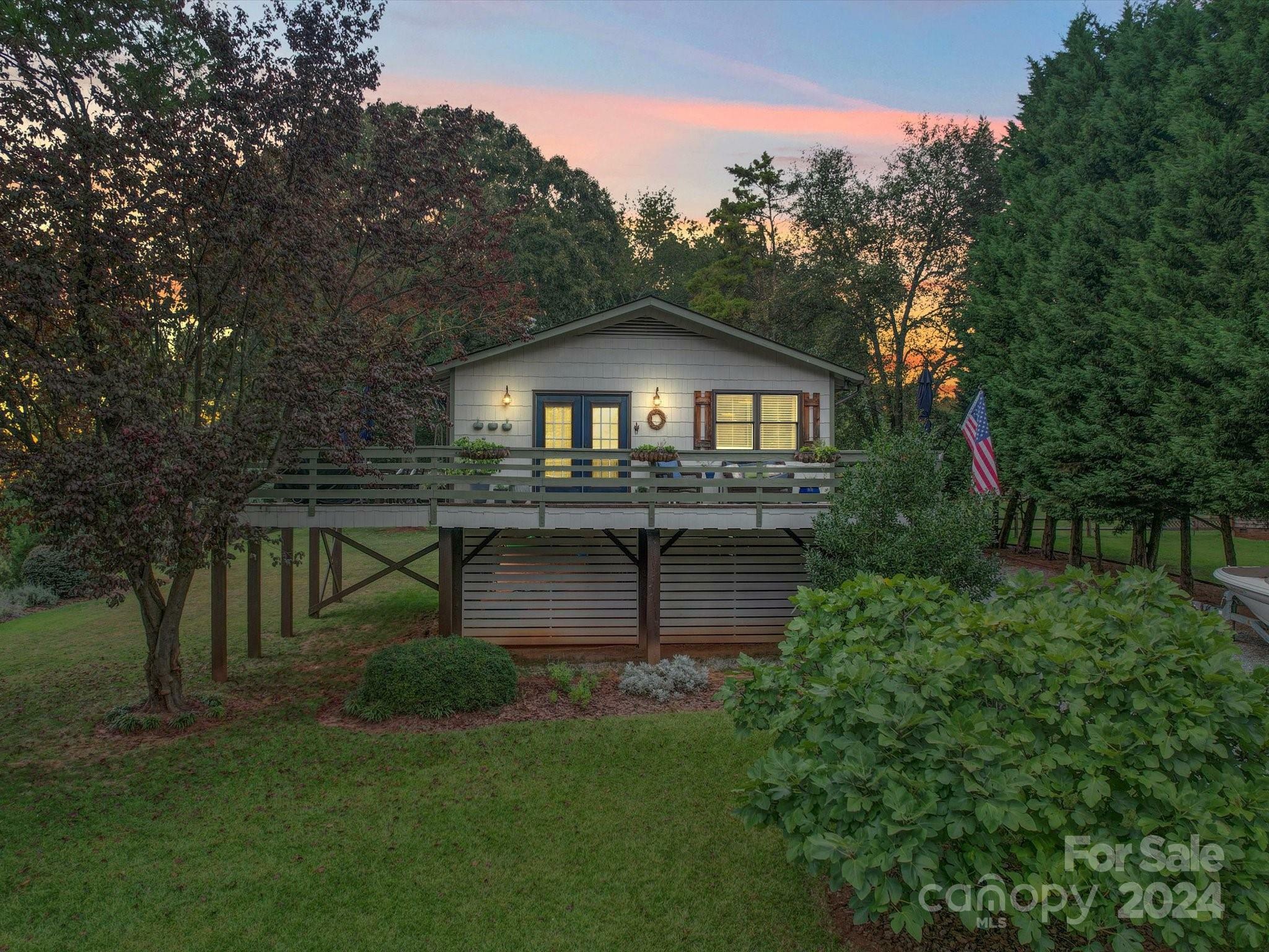 Property Photo:  20126 Rainbow Circle  NC 28031 