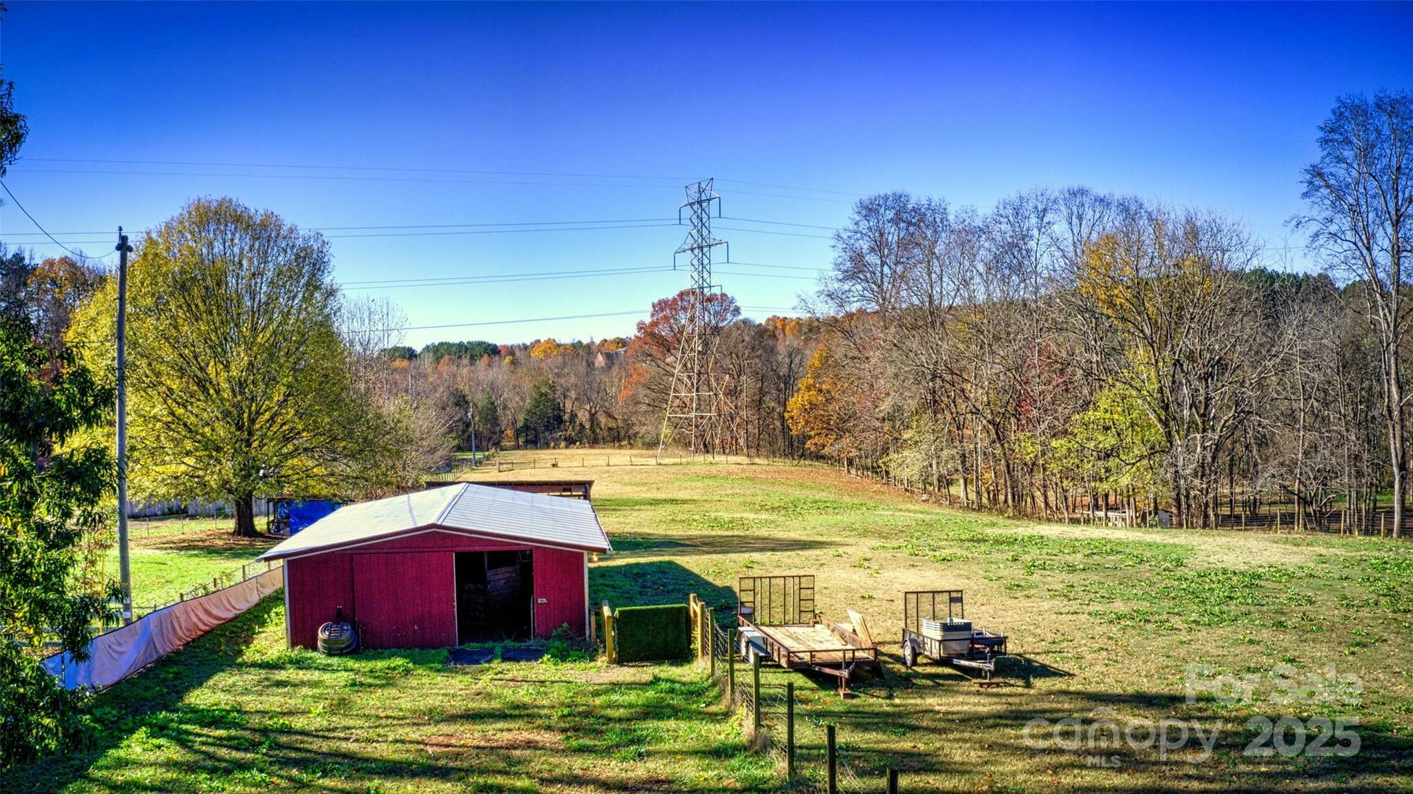 Property Photo:  448 Johnson Dairy Road  NC 28115 