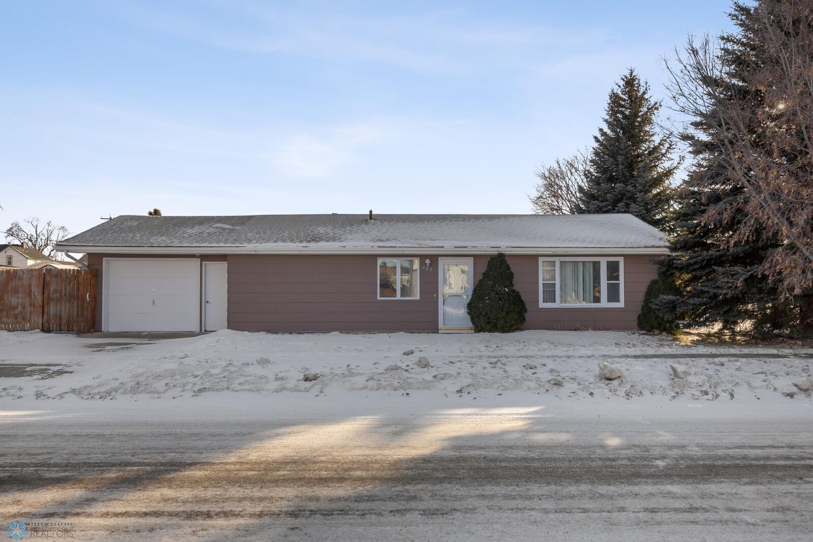 Property Photo: 202 2nd Avenue SE MN 56514
