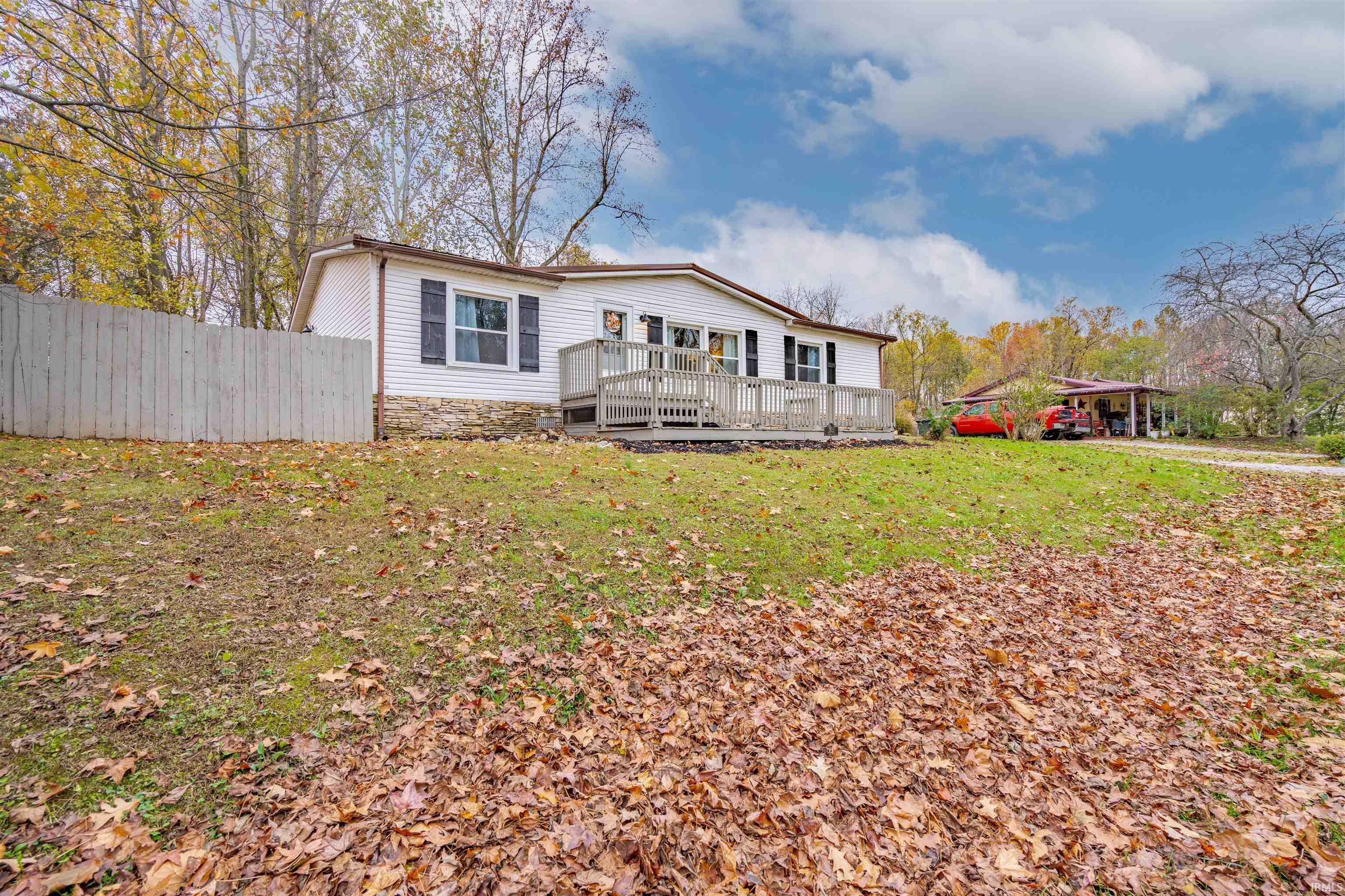 Property Photo:  1633 Hills Road  IN 47630-9729 