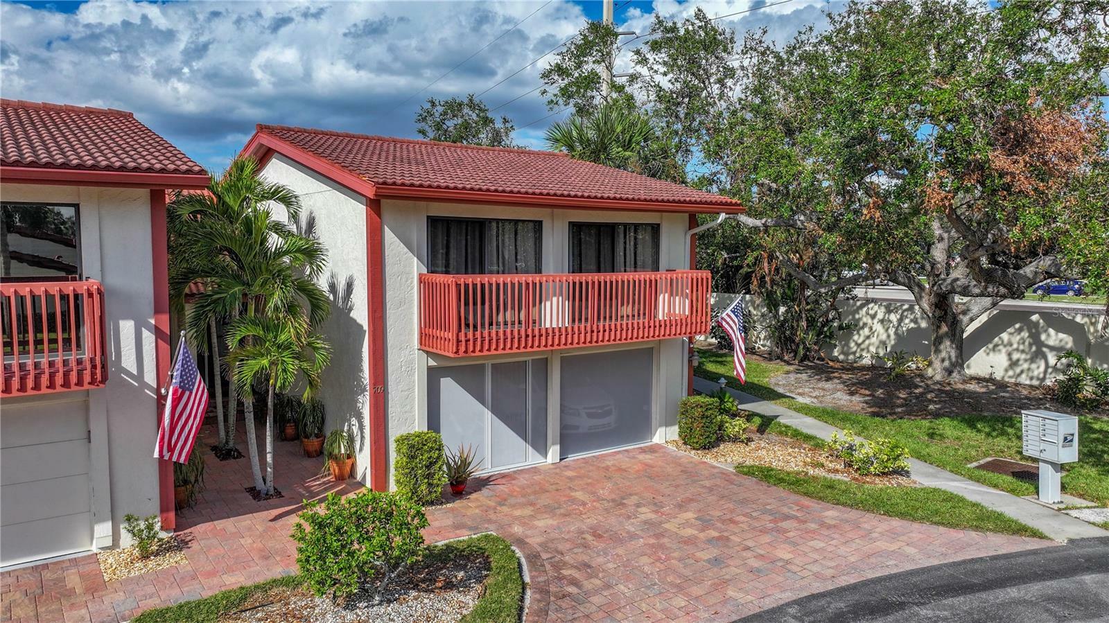 Property Photo:  709 Sorrento Inlet 709  FL 34275 