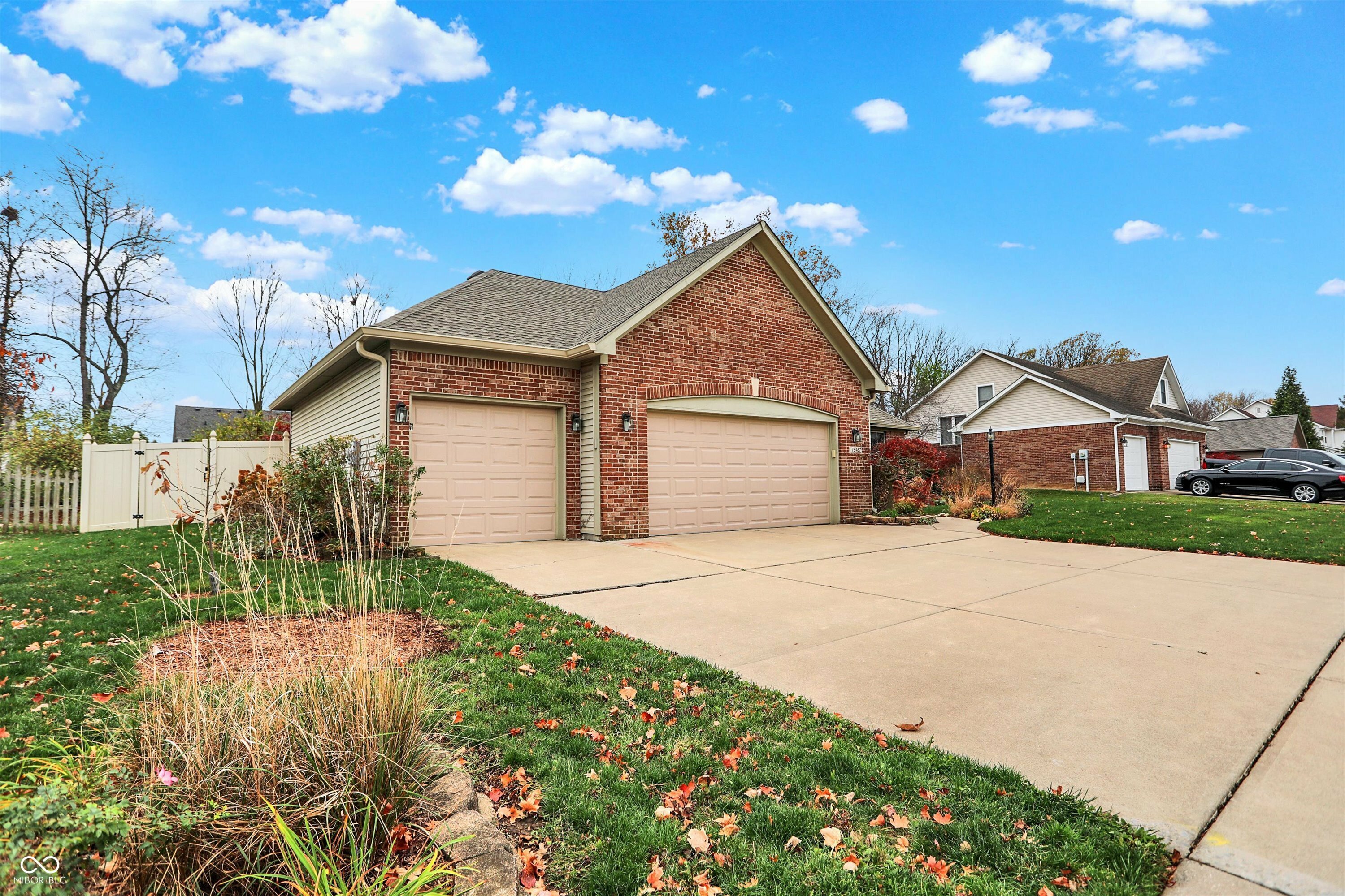 Property Photo:  7945 Meadow Bend Drive  IN 46259 