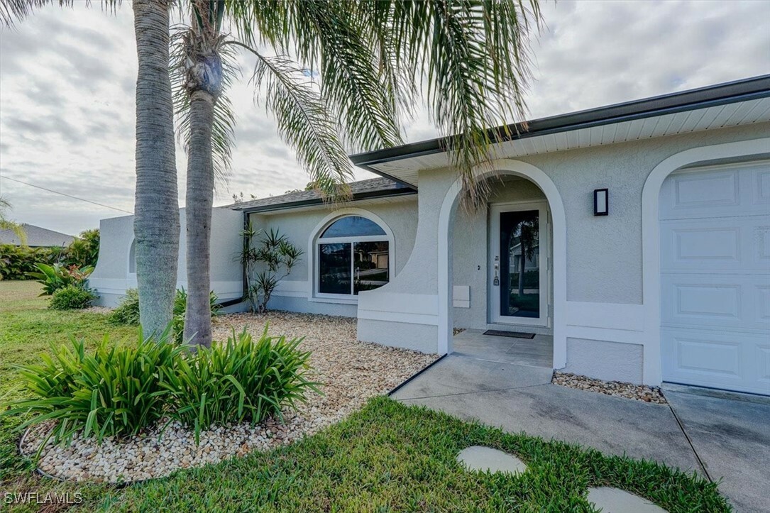 Property Photo:  1246 NW 18th Street  FL 33993 