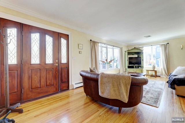 Property Photo:  53 Princeton Terrace  NJ 07436 