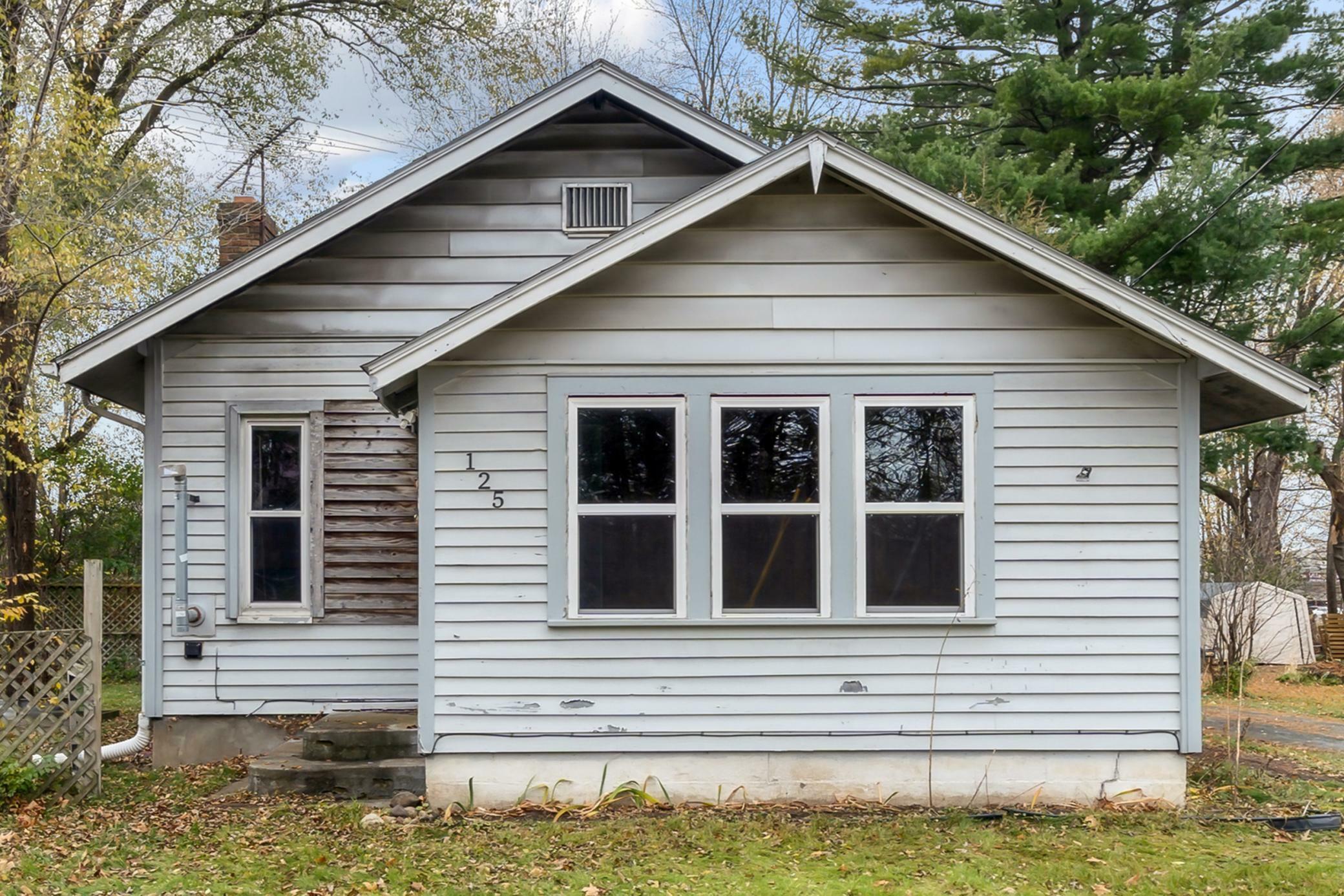 Property Photo:  125 S West Avenue  WI 54009 