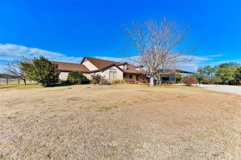 Property Photo: 1723 McClendon Road TX 76088
