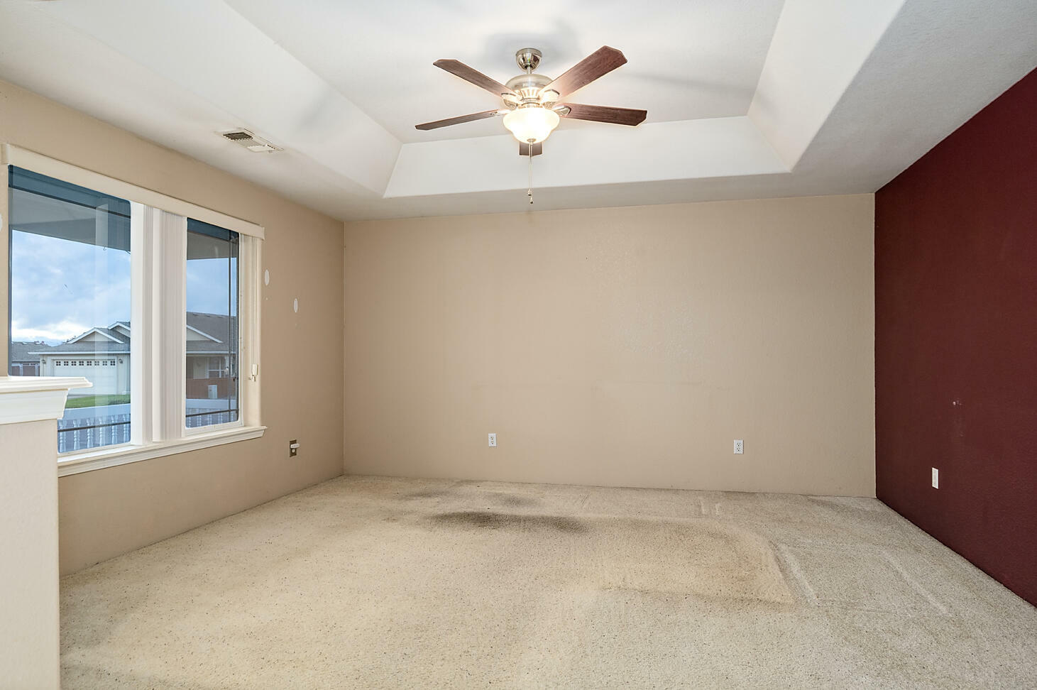 Property Photo:  2303 St. James Way  OR 97502 