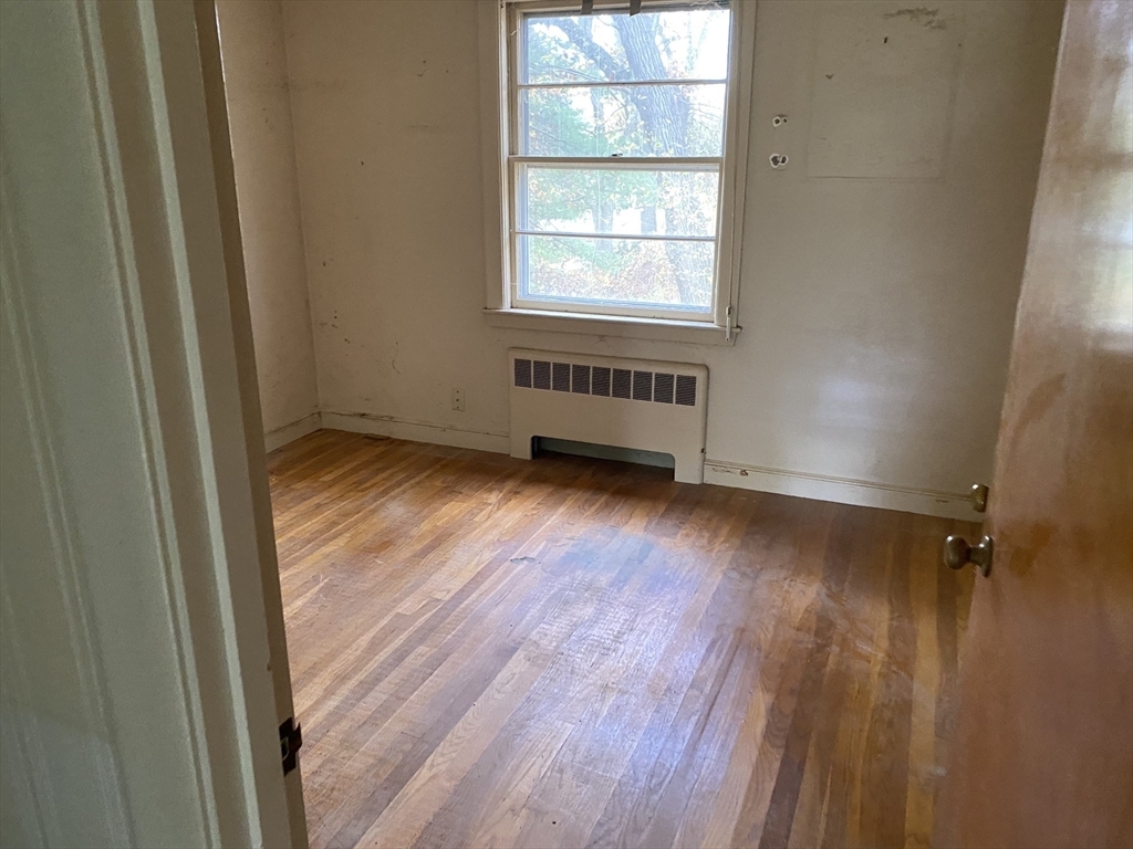 Property Photo:  5 Hickory Road  MA 01760 