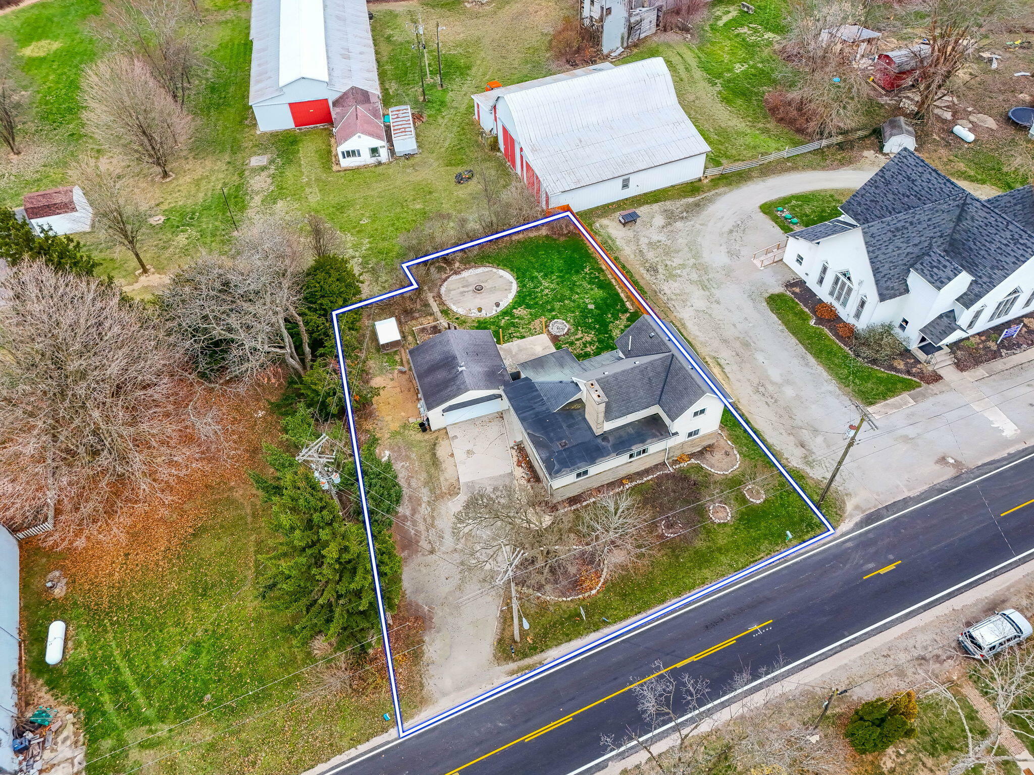 Property Photo:  20511 Treaty Line Road  OH 43358 