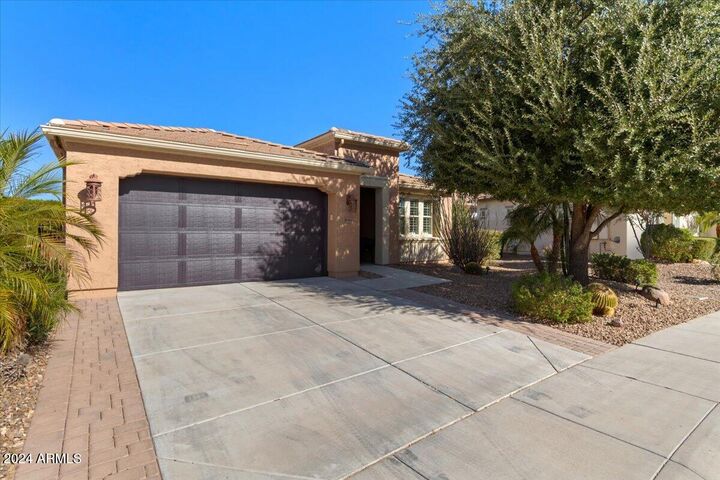 Property Photo:  856 E Harmony Way  AZ 85140