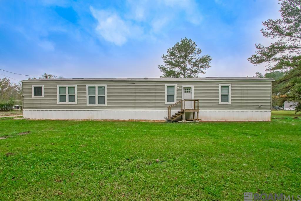 Property Photo: 39582 N Achord Way LA 70453