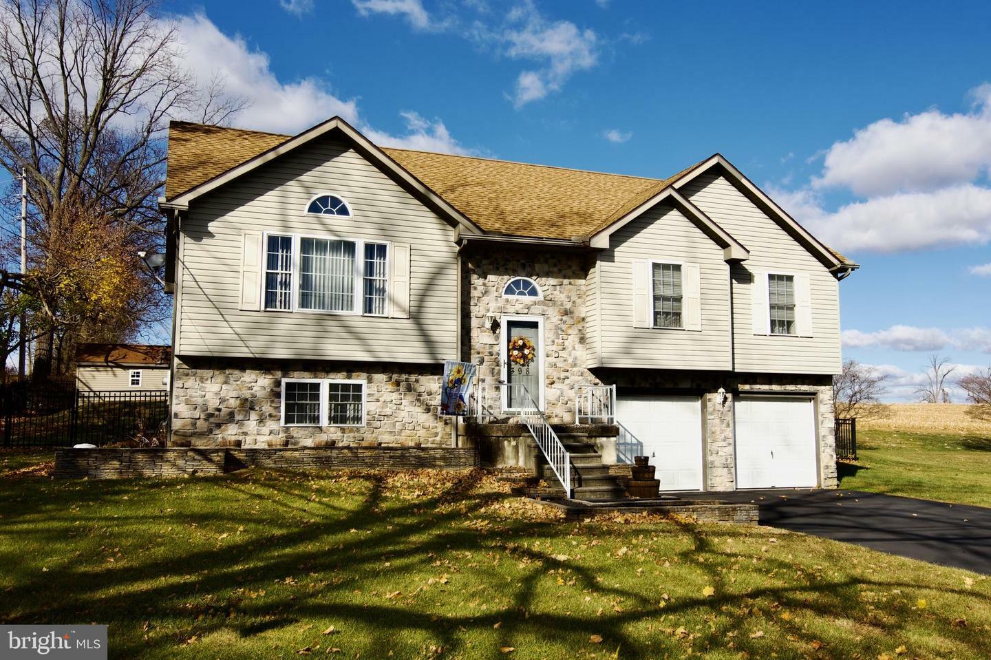 Property Photo:  398 Snyder Road  PA 19605 