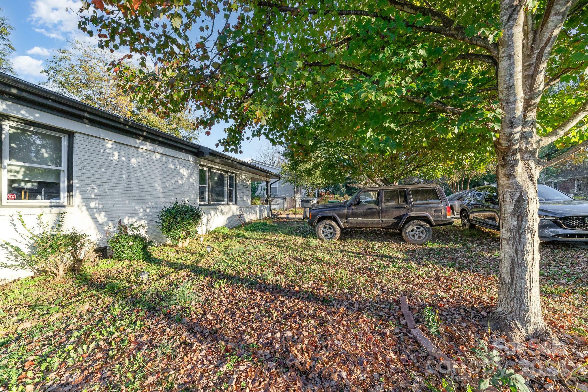 Property Photo:  4222 Tillman Road  NC 28208 