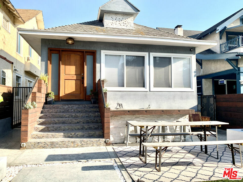 38 Sunset Ave  Venice CA 90291 photo