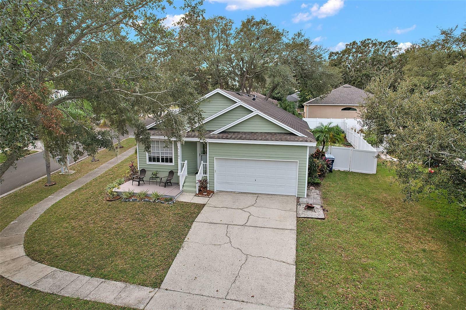 Property Photo:  1101 Lake Elsie Drive  FL 32778 