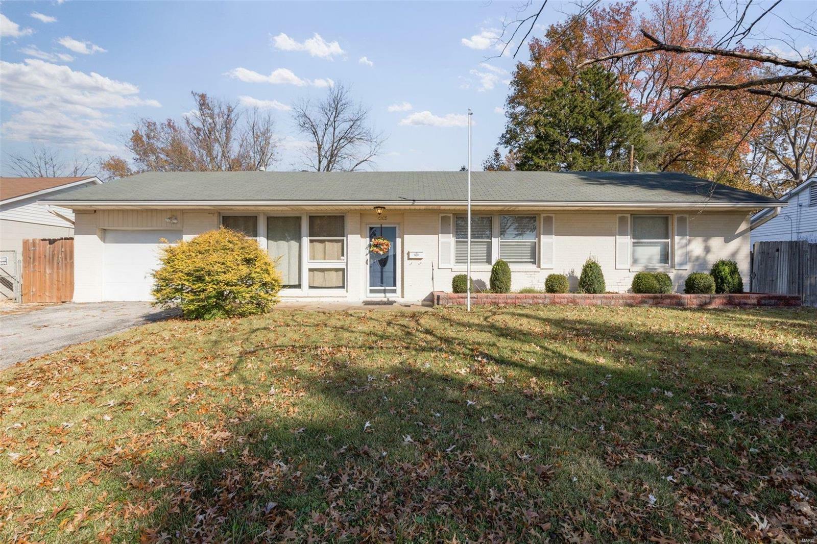 Property Photo:  4105 Koeln Avenue  MO 63116 