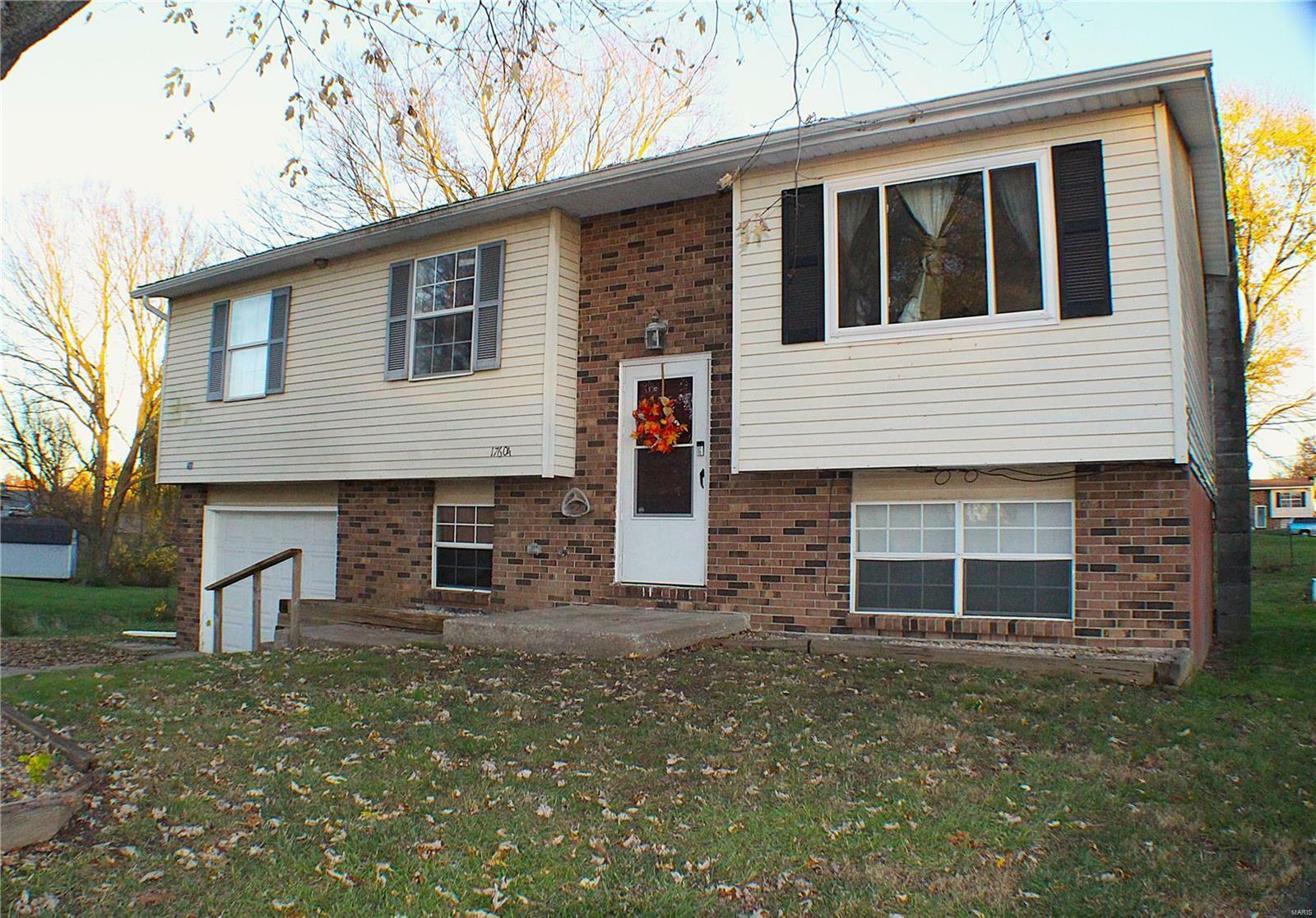 17604 Lesabre Court  Brighton IL 62012 photo