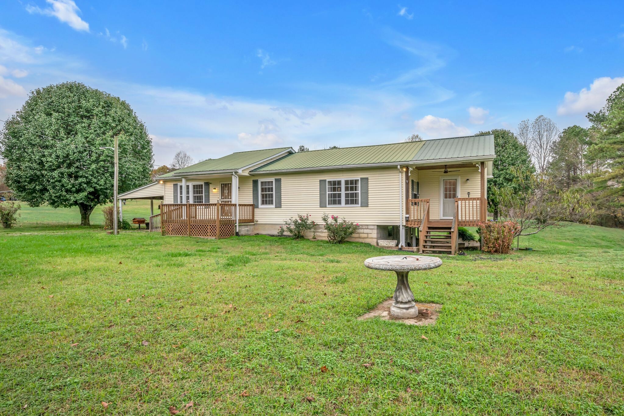 Property Photo:  10148 Bee Branch Rd  TN 37025 