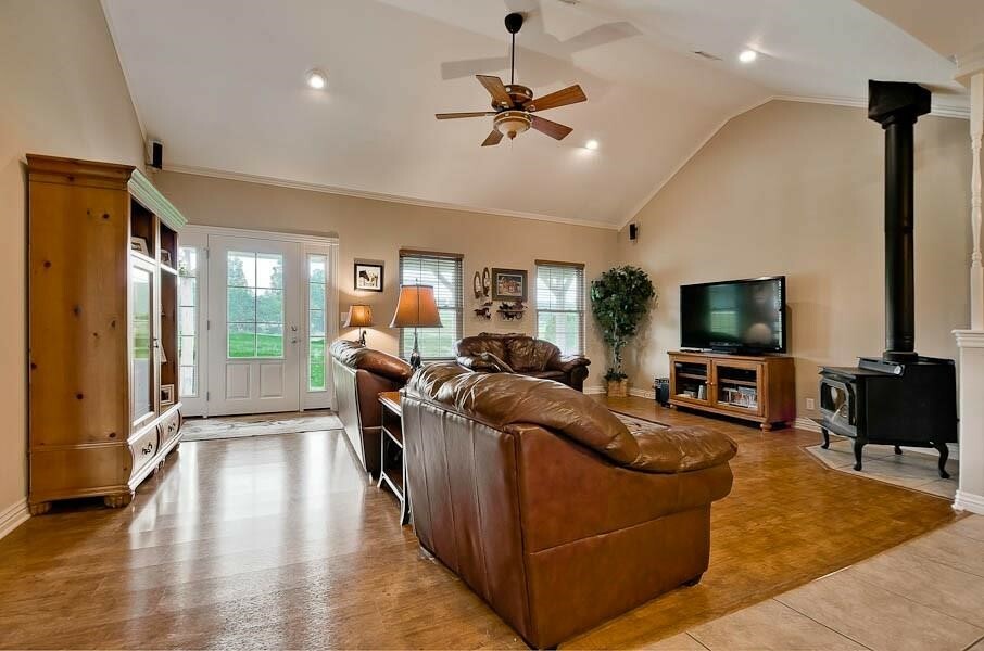 Property Photo:  818 Madison 8340  AR 72738 